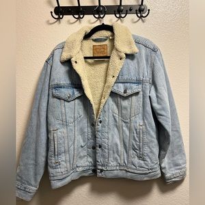 Levi’s Sherpa Trucker Jacket